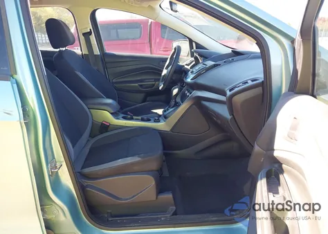 2013 Ford Escape S из США, поврежденный, VIN 1FMCU0F76DUB45222